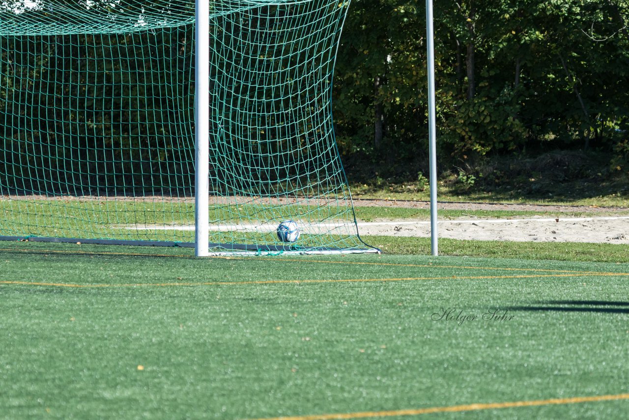 Bild 185 - B-Juniorinnen SV Henstedt Ulzburg - SG Weststeinburg : Ergebnis: 4:0